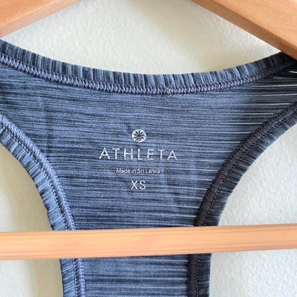 ATHLETA Flint Gray SHADOW STRIPE CHI TANK TOP Womens Size XS Athletic Yoga Run - Picture 3 of 6